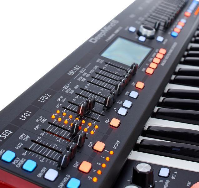 Actual product image Behringer Deepmind 6