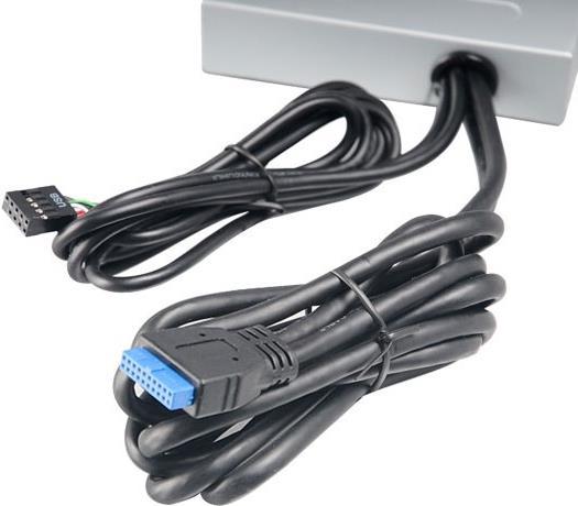 Actual product image Akasa AK-ICR-12V3 (USB-A, 4 Ports)
