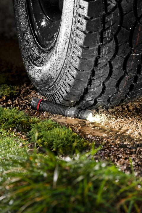 Immagine prodotto Coast Torcia impermeabile GX10 con messa a fuoco da 550 lumen (550 lm)