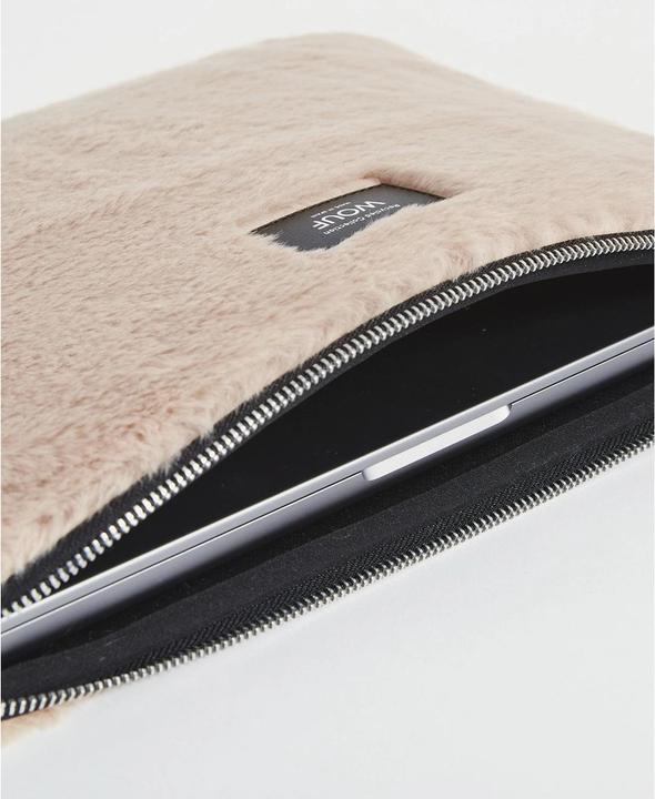 Actual product image Wouf Faux fur laptop sleeve 34 cm (15")