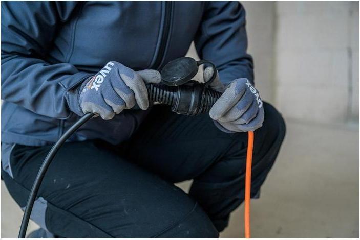 Actual product image Brennenstuhl 1169950 Power Extension Cable Orange 25 m Oil Resistant, UV-Best (25 m, CEE 7/3)