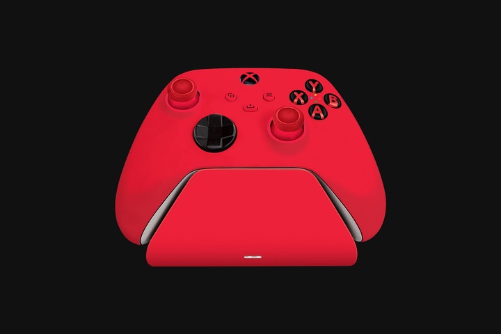 Productafbeelding Razer Essential Duo Bundel Kaira X voor Xbox Oplaadstandaard voor Xbox Controller rood (Bedraad)