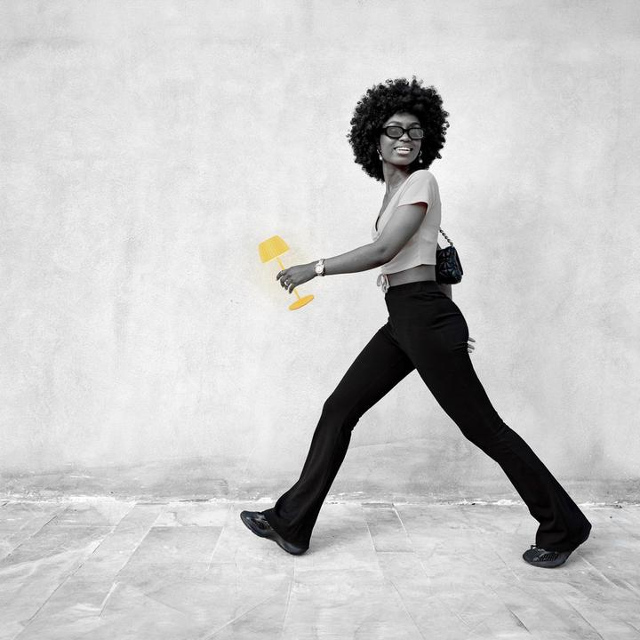 Produktbild Briloner Brilo unplugged RIFFLE Akku Mini Tischleuchte mit Lichtkante - Zitrone (150 lm)