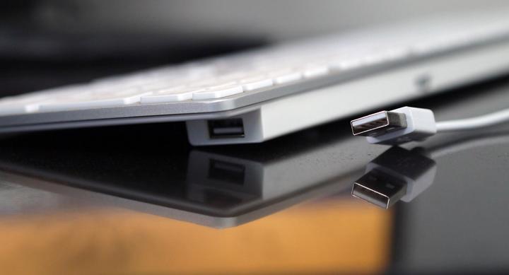 Image du produit Matias FK318B-FR (Allemagne, Filaire)