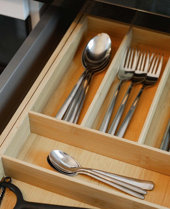Actual product image Esmée Pull-out cutlery tray, bamboo