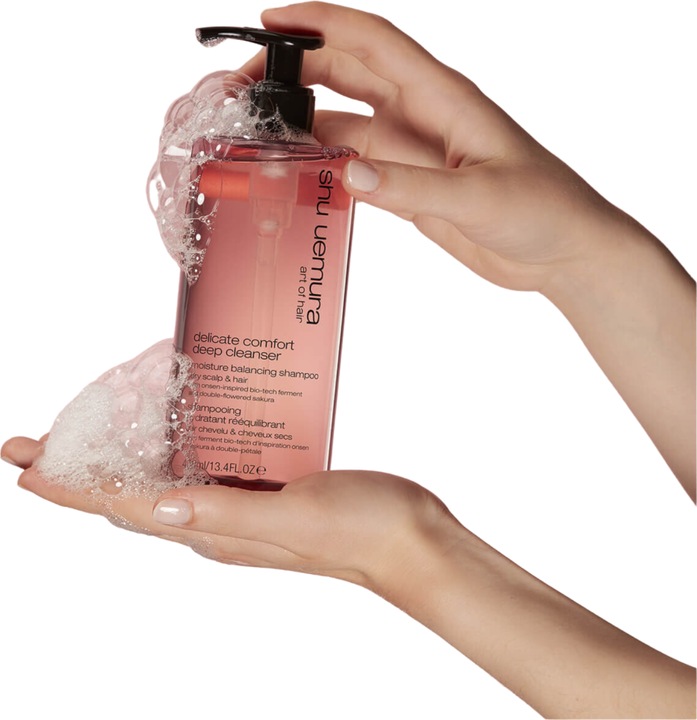 Produktbild Shu Uemura Cleansing Oil Delicate Comfort Deep Cleanser (400 ml, Flüssiges Shampoo)