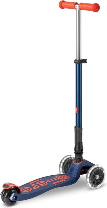 Produktbild Micro Scooter Maxi Deluxe Foldable Led 2023