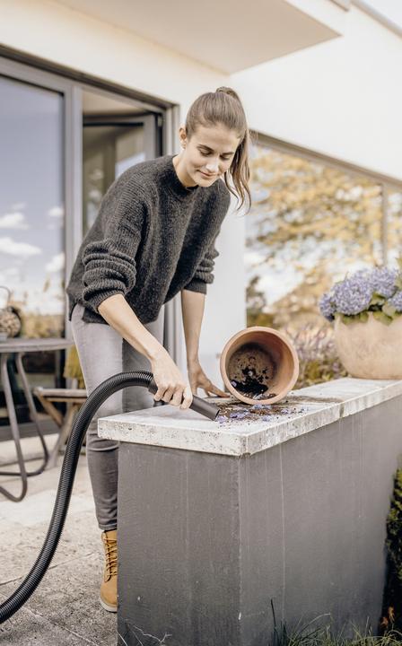 Actual product image Kärcher V-15/4/18 Kanisterstaubsauger 15 L Trockener Zylinderstaubsauger 1000 W Staubbeutel (Dry vacuum cleaner)