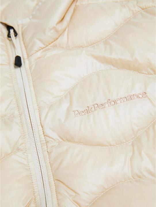 Actual product image Peak Performance Helium Down (L)