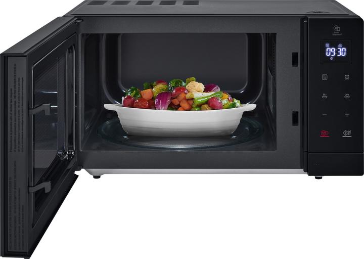 Actual product image LG MS2032GAS Microwave