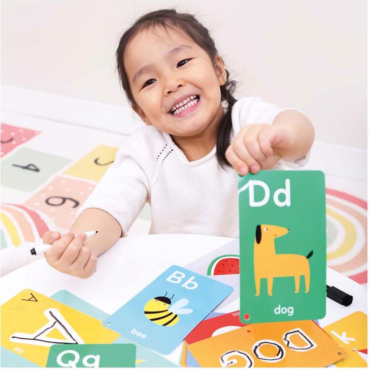 Actual product image Banana Panda Let's write and erase letters 3+ (German)