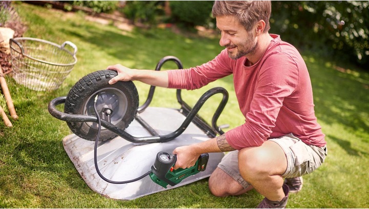 Actual product image Bosch Home & Garden Home and Garden Battery Air Compressor UniversalPump 18V 10.3 bar (10.30 bar)
