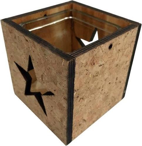 Produktbild GuGus Windlicht aus Kork mit Glaseinsatz mit Sternenmotiv L:9cm B:9cm H:9cm (9 x 9 x 9 cm)