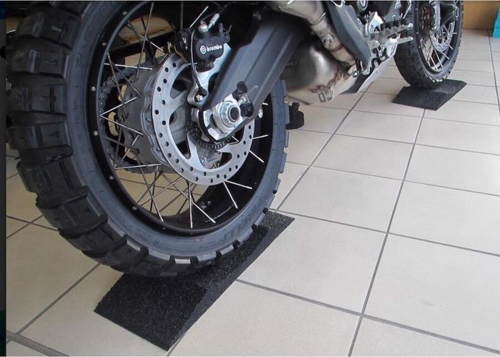 Actual product image Autostyle Tyre bed max 450mm Set of 4