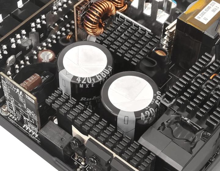 Actual product image Thermaltake Toughpower GF3 PCIe 5.0 (1350W) (1350 W)