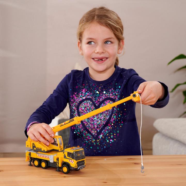 Actual product image Majorette Volvo Truck Crane