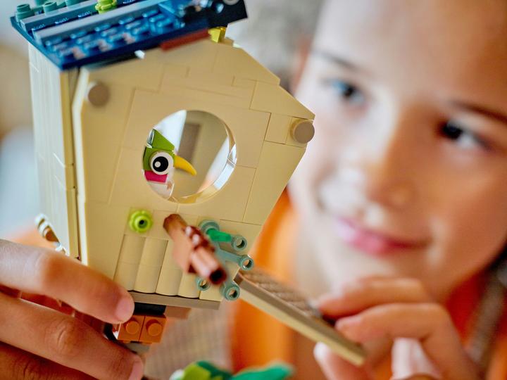Actual product image LEGO Creator - Bird House (31143, LEGO Creator 3-in-1)