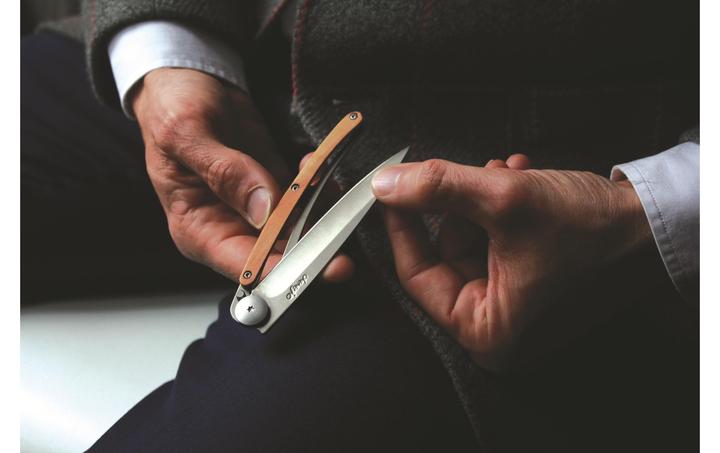 Actual product image Deejo Wood (9.50 cm)