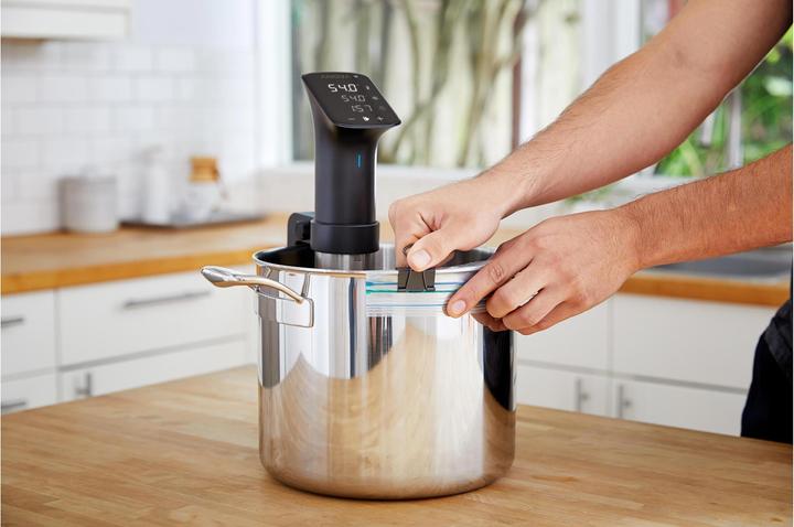 Actual product image Anova Precision Pro