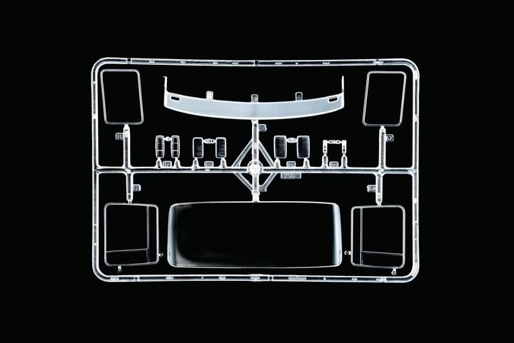 Produktbild Italeri MAN 26.321 Formel Six