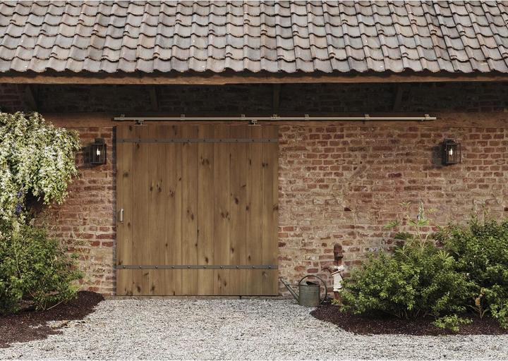 Actual product image Helm 216 Floor guide 49.5x12.3x14.6mm for sliding doors (sliding door fitting)