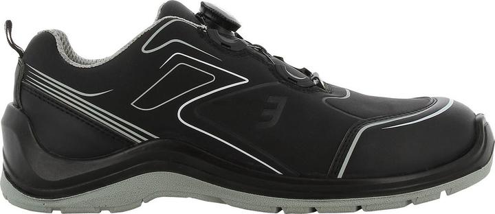 Work shoes
