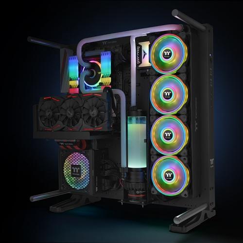 Image du produit Thermaltake Riing Quad 14 RGB PWM Single Pack (no controller) (140 mm, 1 x)