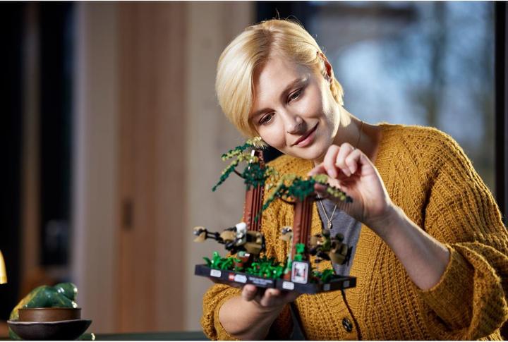Image du produit LEGO Poursuite sur Endor - Diorama (75353, LEGO Star Wars)