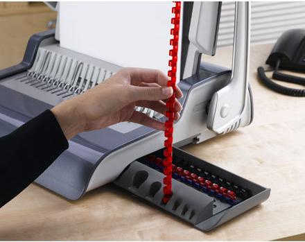 Produktbild Fellowes Quasar-E 500, Elektrisches Plastikbindegerät (Plastikbindung)