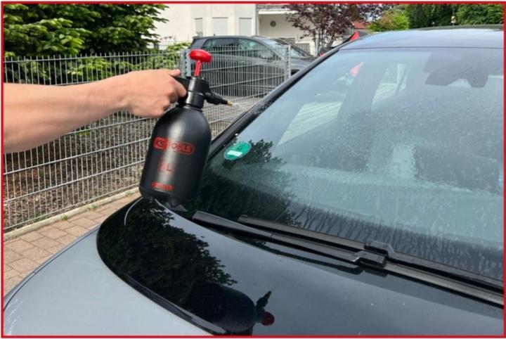 Actual product image KS Tools Pressure pump sprayer. 2 l (2 l)