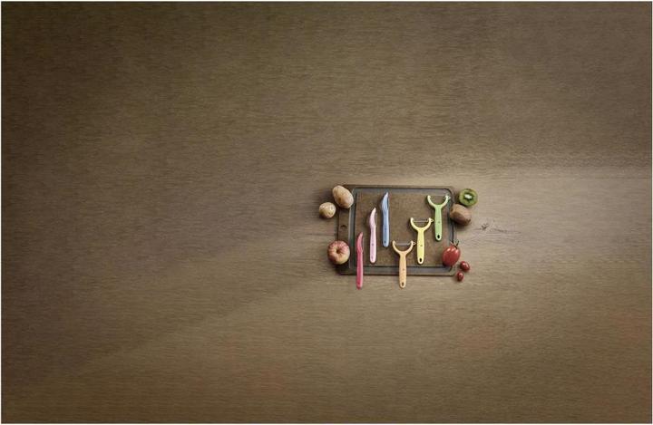 Actual product image Victorinox Tomato / Pepper / Kiwi Peeler Trend Colors Light Orange