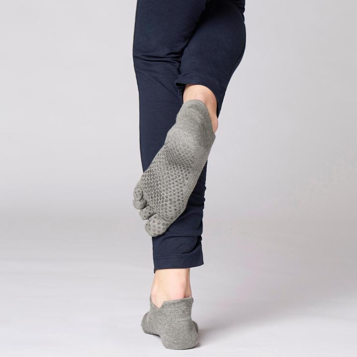 Actual product image Kimjaly Nonslip 5 (39, 42)
