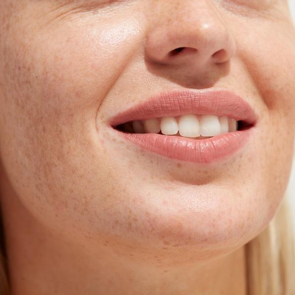 Produktbild Gosh Copenhagen Velvet Touch Lipstick 003 Matt Antique 4 gr (003 Matt Antique)