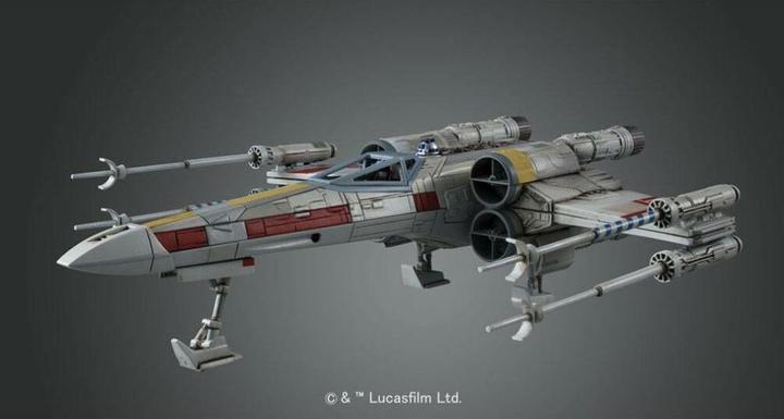 Actual product image Revell 172 XWing Starfighter kit
