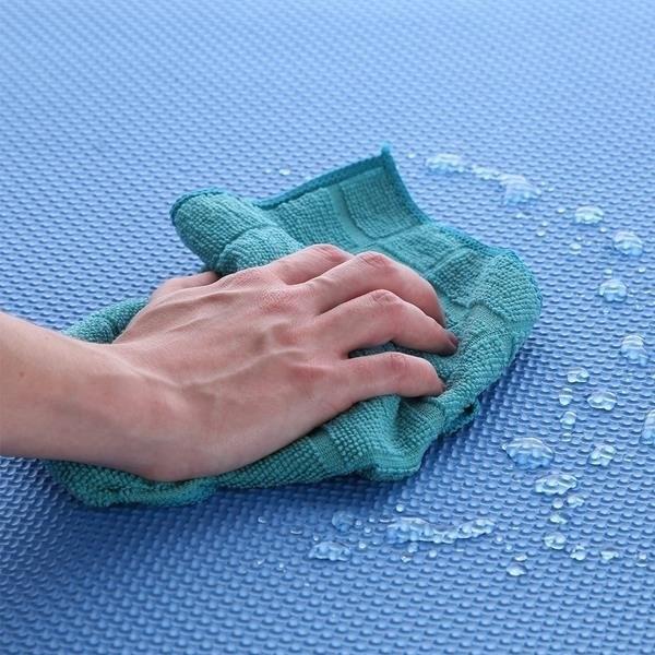 Produktbild One Faltmatte für das Training Fitness MP10 grün-blau-rot, 60x60x1,0cm (9 Teile) (10 mm)