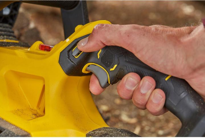 Actual product image Stanley SFMCCS630M1 (Battery chain saw)
