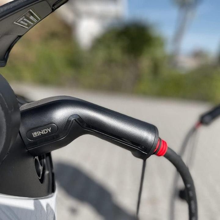 Produktbild Lindy Typ 2 an Typ 2 Autoladekabel 22kW 32A, 7m (Typ 2, 32 A, 7 m)