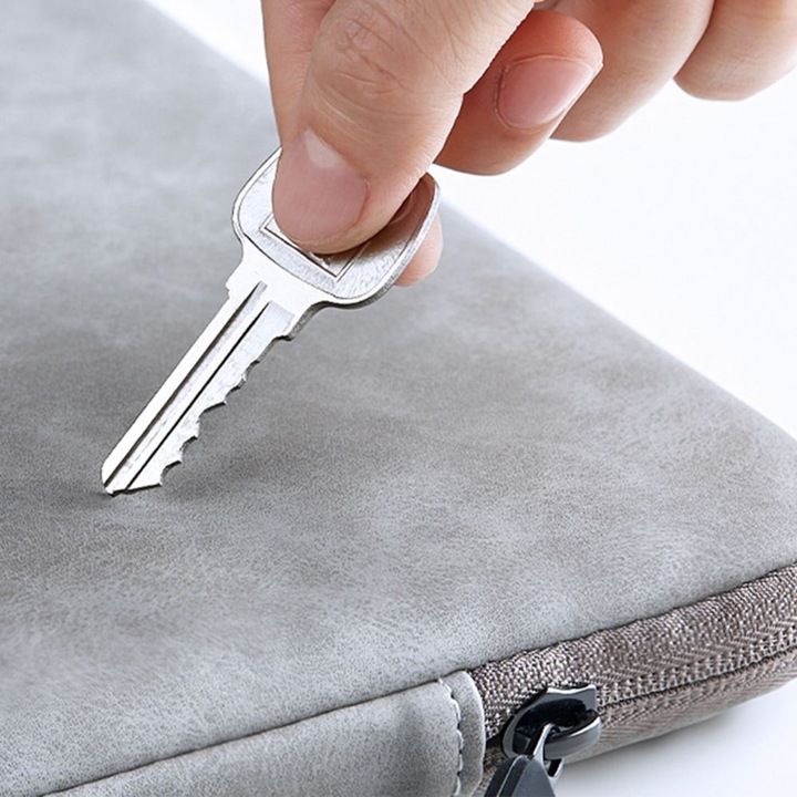 Actual product image Ugreen 13" / 14" Vegan Leather Case for Notebook, MacBook, Laptop (13.30", Dell, HP, Apple)