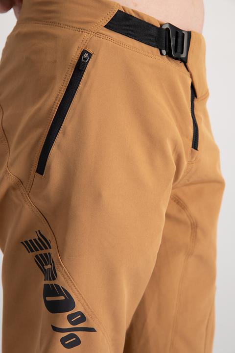 Produktbild 100% Airmatic Herren Bikeshort (M)