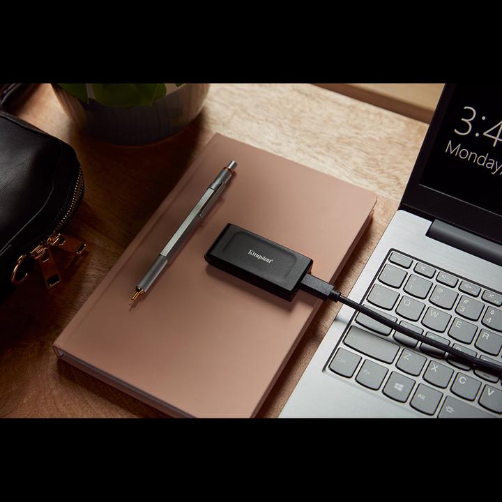 Produktbild Kingston XS1000 (1 TB)