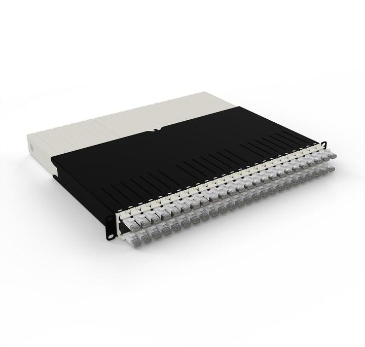 Productafbeelding PATCHBOX één / 8RU / Cat 6A, STP, 0,8 m, wit