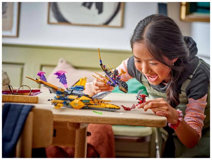 Actual product image LEGO Ras und Arins Super-Sturmflieger (71833, LEGO Ninjago)