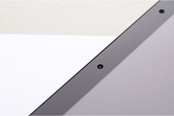 Actual product image Moshi iVisor AG Anti-glare Screen Protector for iPad Pro/Air (10.5-inch) - White (1 Piece, iPad Pro 10.5, iPad Air 10.5)