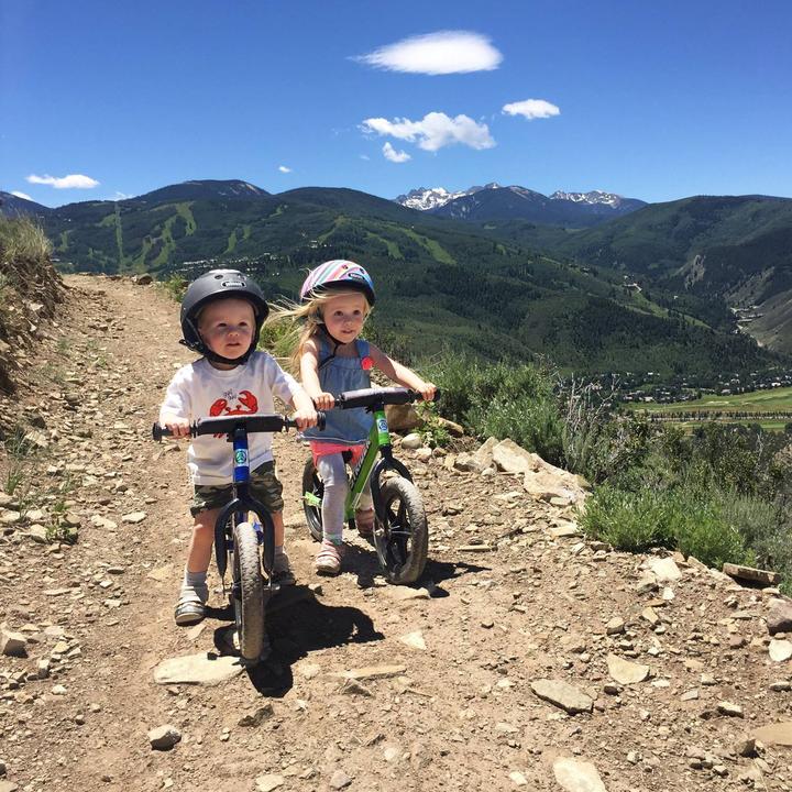 Actual product image Strider Pedal bike 12 Sport Green (12")