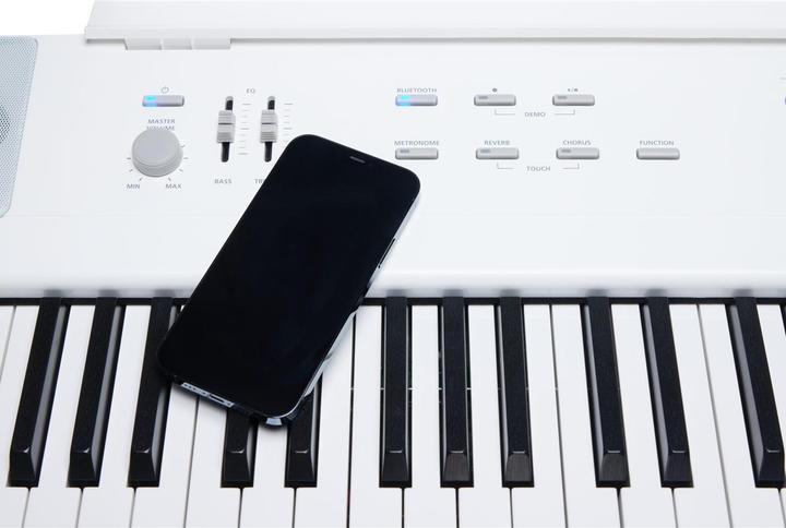 Actual product image Kurzweil KA E1 White | Stage piano with OnBoard speaker (88 Keys)