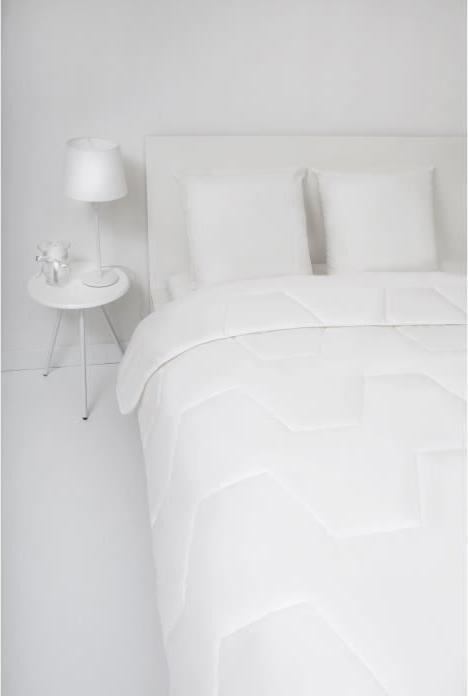 Abeil Couette Cloud 200 g/m² 200 x 200 cm (200 x 200 cm, Polyester)