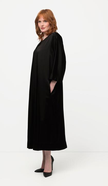 Produktbild Ulla Popken Midikleid, Satin, V-Ausschnitt, Halbarm, Taschen (42, 44)