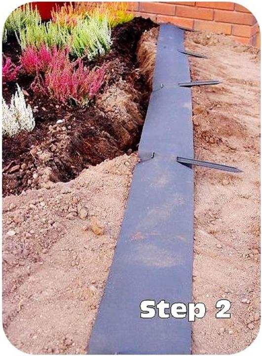 Actual product image Green Split Plastic lawn edging tape 15cm x 6m (600 cm)