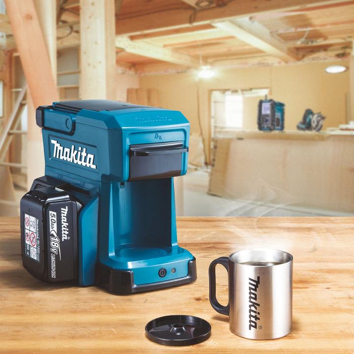Actual product image Makita DCM501Z