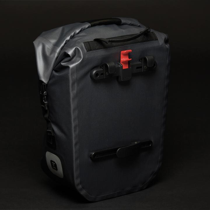 Actual product image Btwin Sacoche (25 l, Luggage carrier bag)